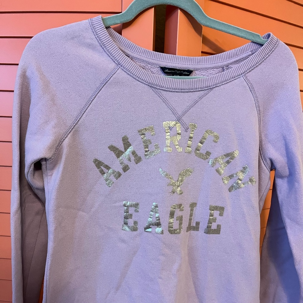 AE sweatshirt 💜